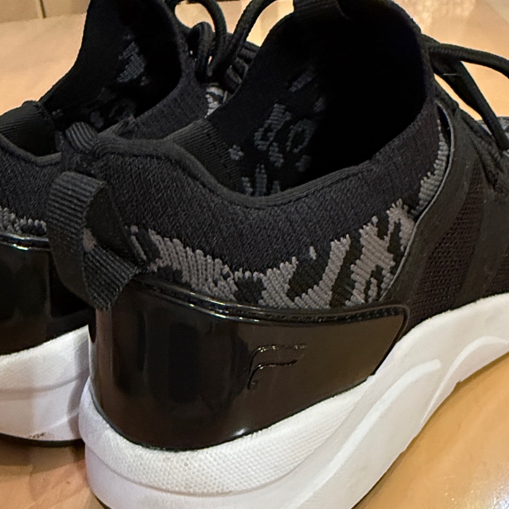 Fabletics Women’s Caheunga Performance Sneakers I… - image 6